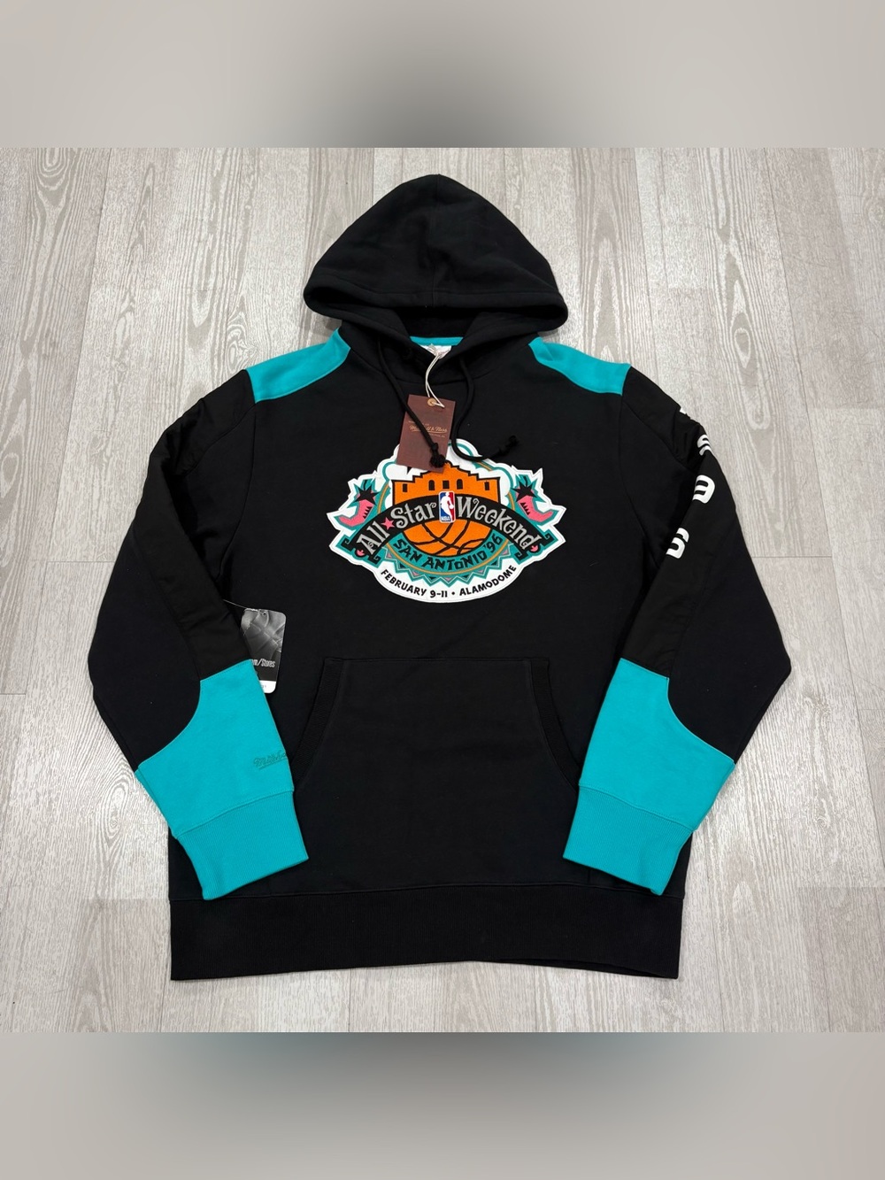 Mitchell & Ness 1996 San Antonio All-Star Weekend Fusion Fleece Hoodie Size L